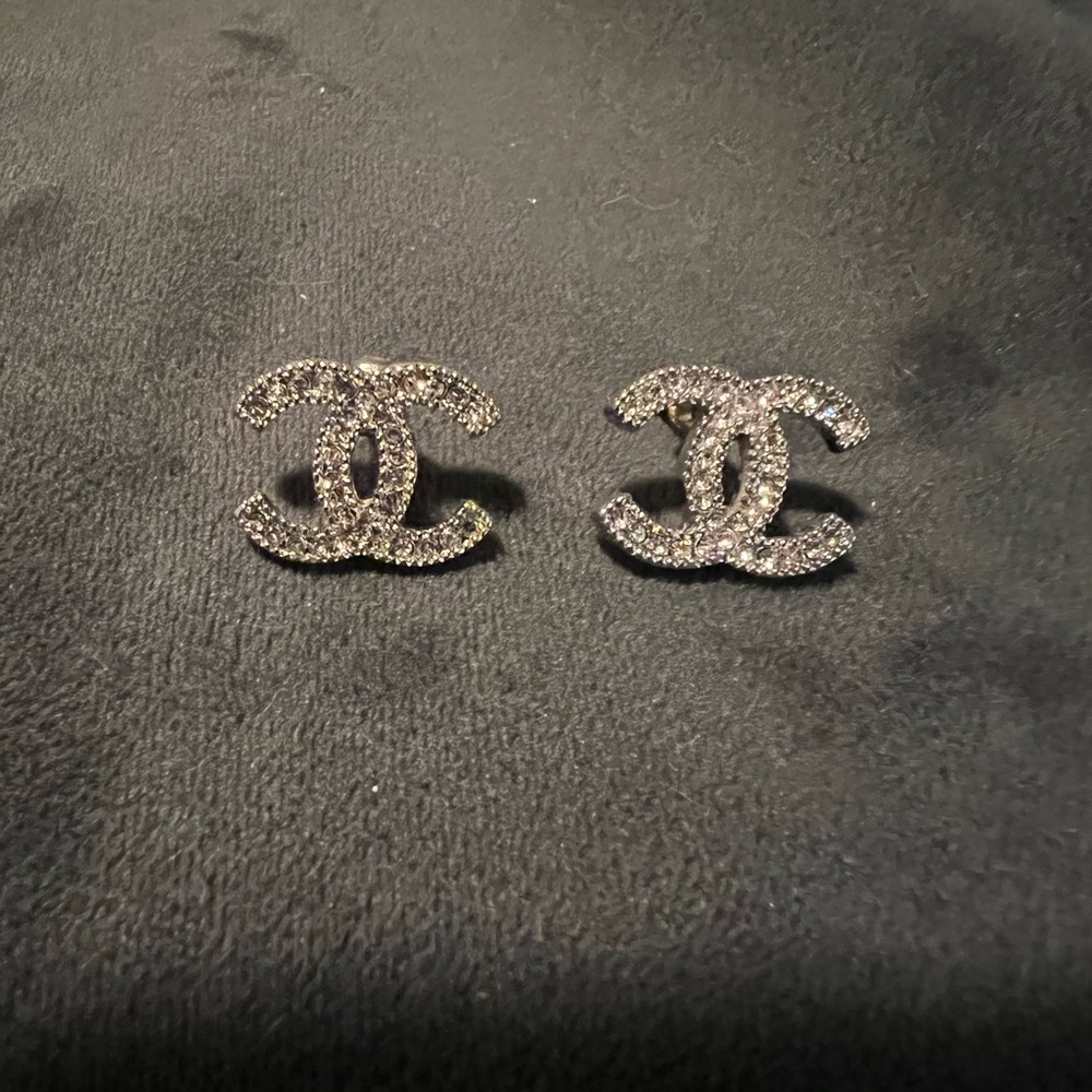 Chanel Medium CC Earring Studs